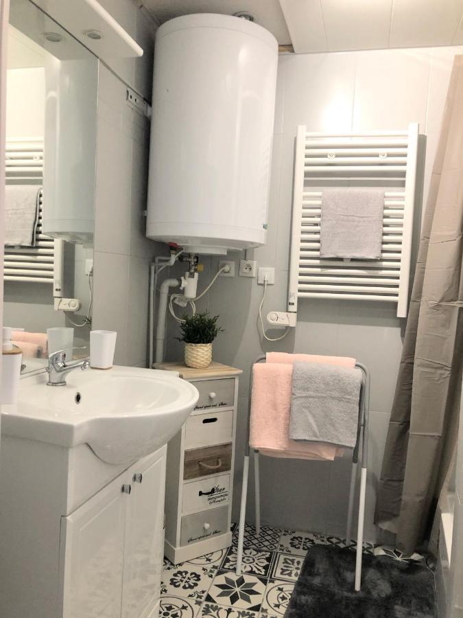 Maison Cosy Et Paisible Au Coeur De Beauvais Bagian luar foto